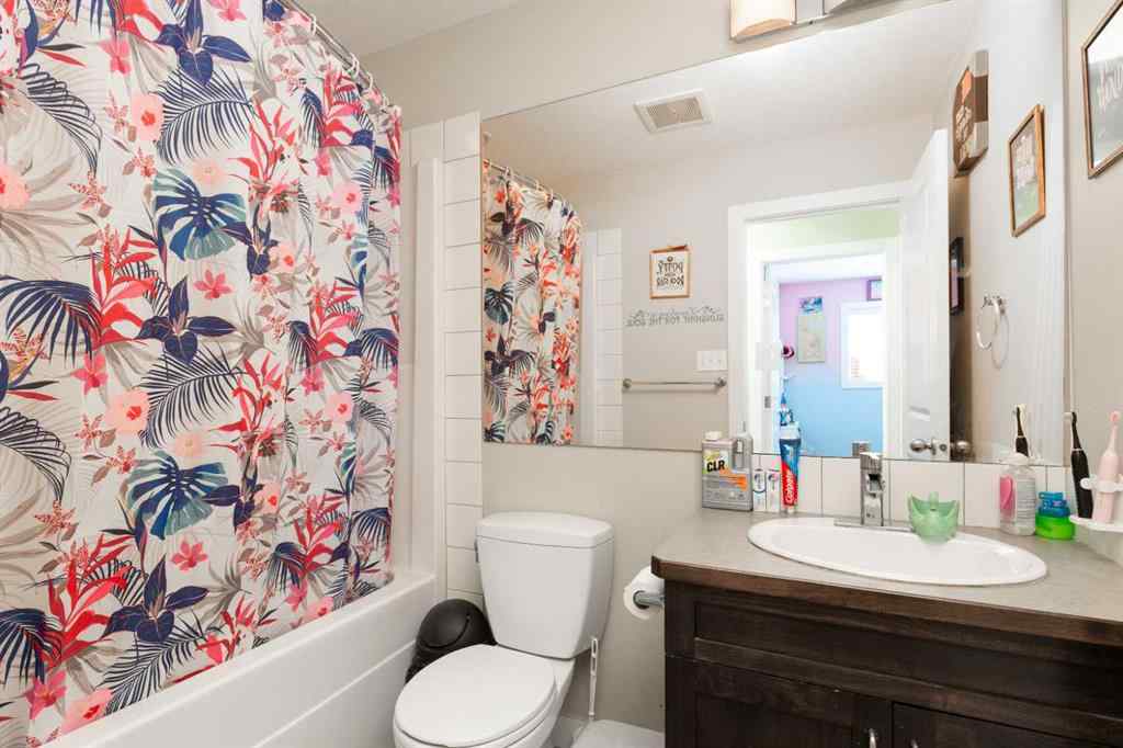 MLS® A2253228 - 630 46 Avenue  in NONE Coalhurst, Residential