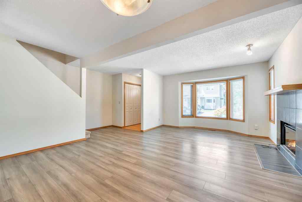 MLS® A2253229 - 103 Riverglen Park SE in Riverbend Calgary, Residential