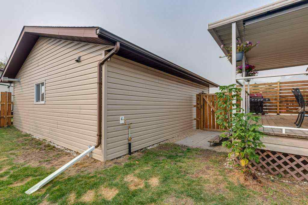 MLS® A2253232 - 5651 45 Street  in Westpark Innisfail Innisfail, Residential