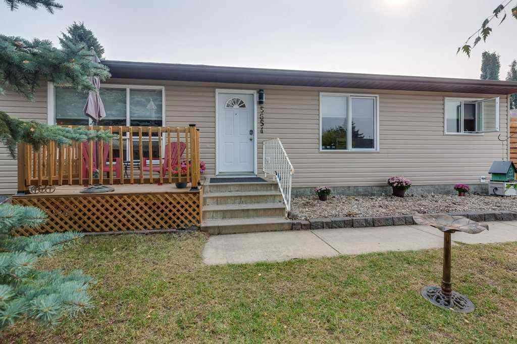MLS® A2253232 - 5651 45 Street  in Westpark Innisfail Innisfail, Residential