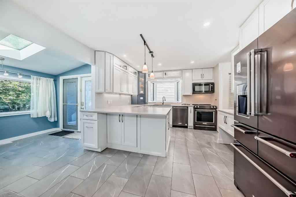 MLS® A2253235 - 6628 Ranchview Drive NW in Ranchlands Calgary, Residential