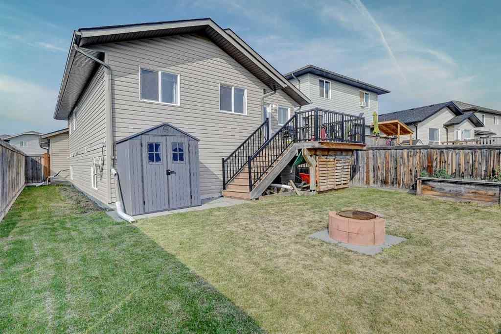 MLS® A2253236 - 10205 86 Street  in Crystal Landing Grande Prairie, Residential