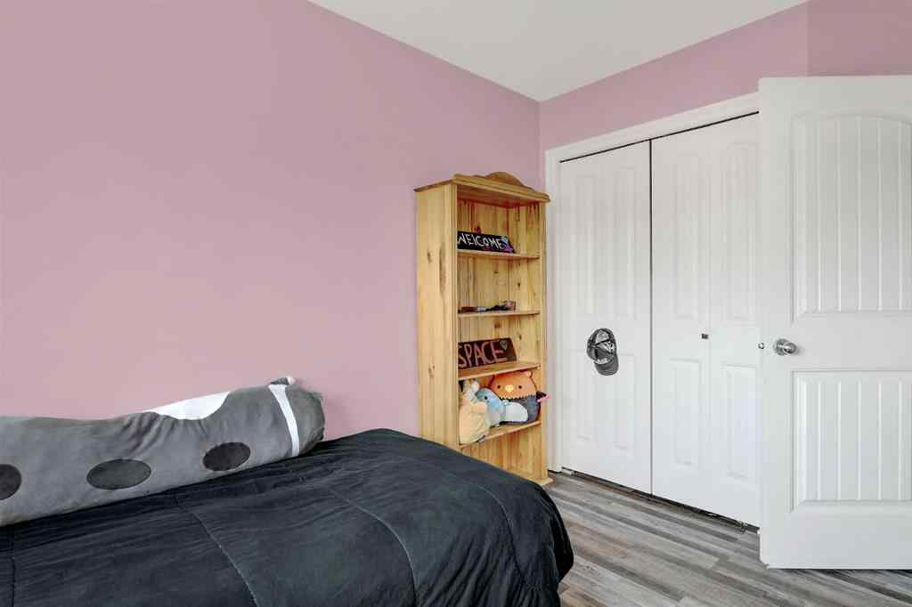 MLS® A2253236 - 10205 86 Street  in Crystal Landing Grande Prairie, Residential