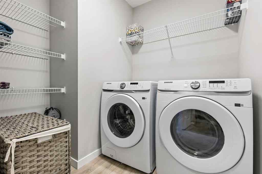 MLS® A2253244 - 47 Finch Gardens SE in Rangeview Calgary, Residential