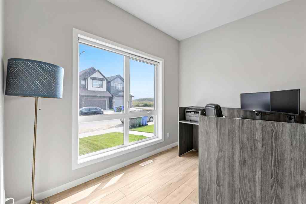MLS® A2253244 - 47 Finch Gardens SE in Rangeview Calgary, Residential