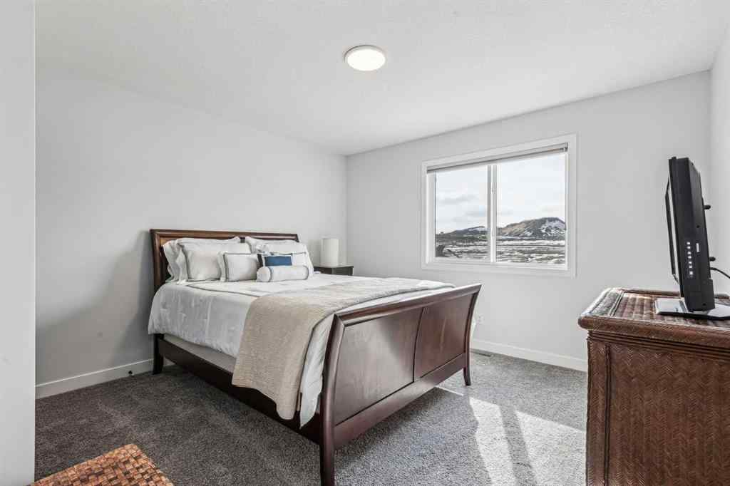MLS® A2253245 - 123 Mitchell Way NW in Glacier Ridge Calgary, Residential