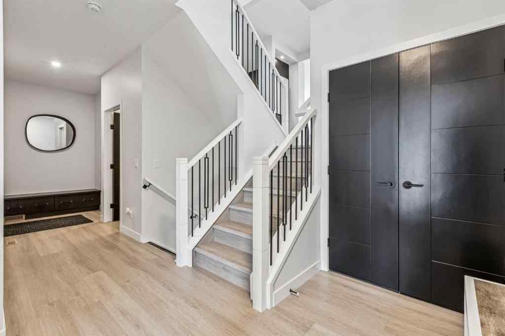 MLS® A2253245 - 123 Mitchell Way NW in Glacier Ridge Calgary, Residential