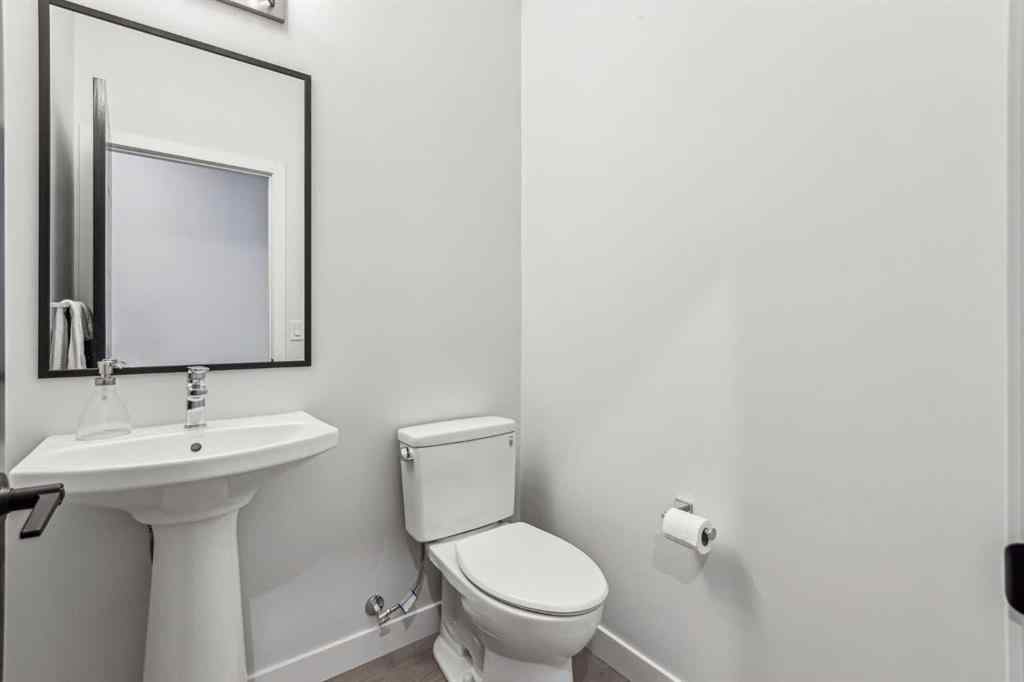 MLS® A2253245 - 123 Mitchell Way NW in Glacier Ridge Calgary, Residential