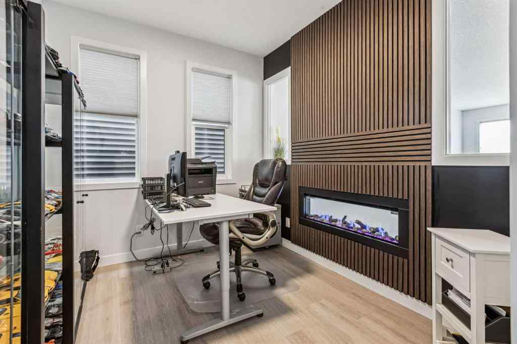 MLS® A2253245 - 123 Mitchell Way NW in Glacier Ridge Calgary, Residential