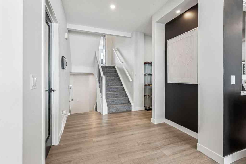 MLS® A2253245 - 123 Mitchell Way NW in Glacier Ridge Calgary, Residential