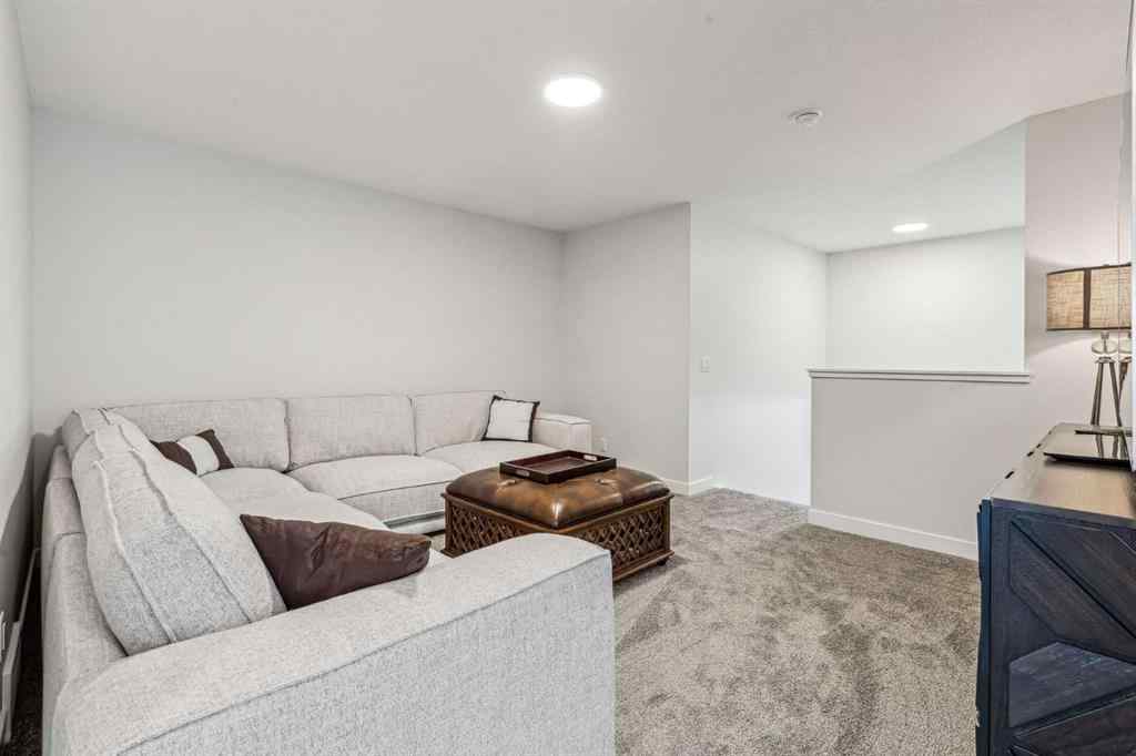 MLS® A2253245 - 123 Mitchell Way NW in Glacier Ridge Calgary, Residential