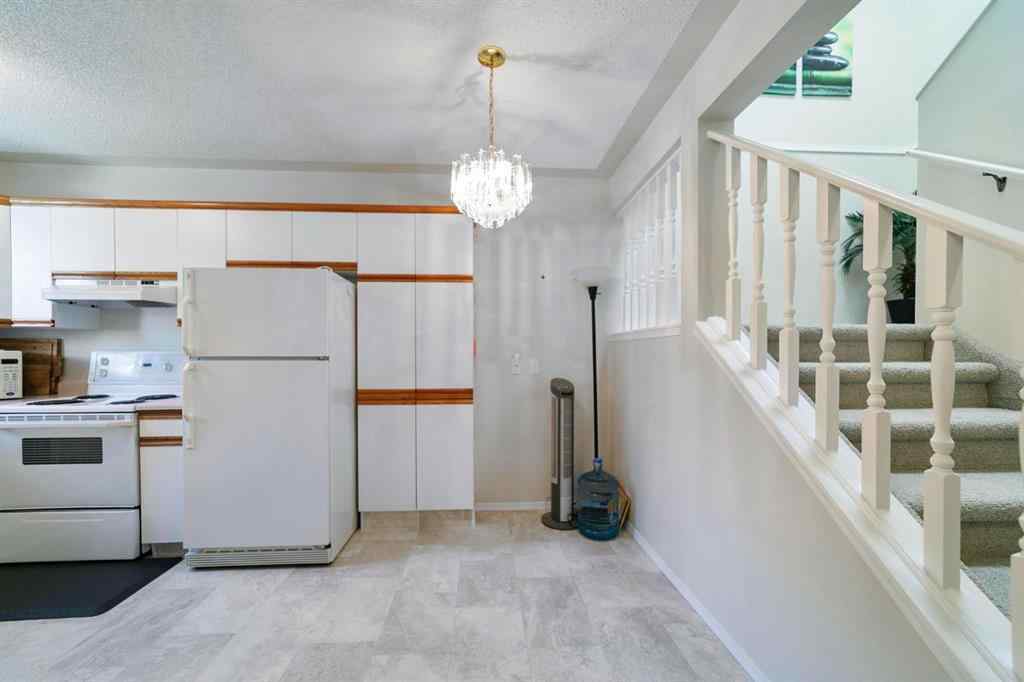 MLS® A2253247 - Unit #2 5014 56 Street  in Prospect Camrose, Residential