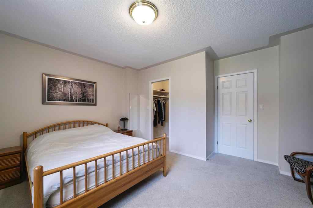 MLS® A2253247 - Unit #2 5014 56 Street  in Prospect Camrose, Residential