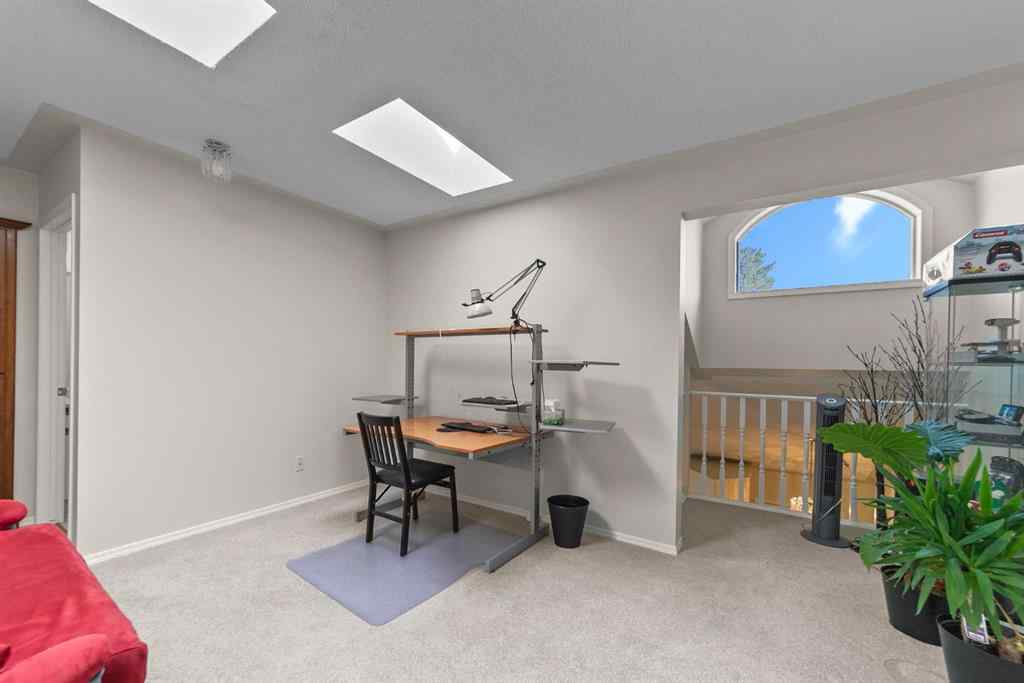 MLS® A2253247 - Unit #2 5014 56 Street  in Prospect Camrose, Residential