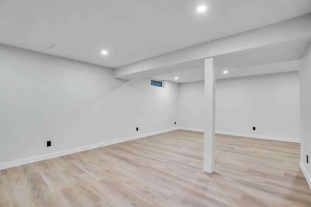 MLS® A2253248 - 1344 Lake Michigan Crescent SE in Bonavista Downs Calgary, Residential