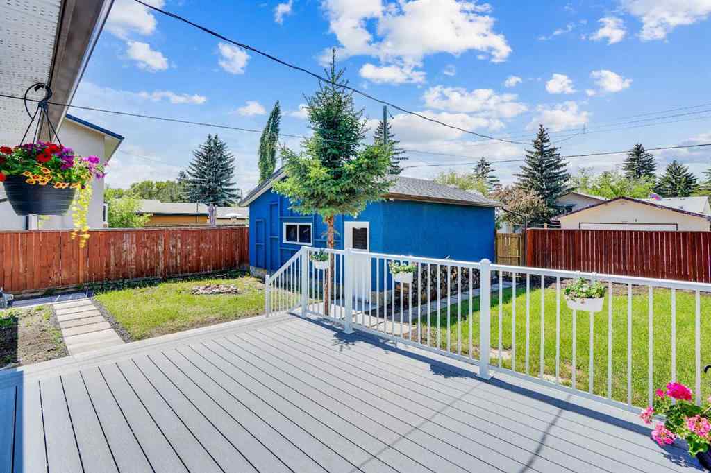 MLS® A2253248 - 1344 Lake Michigan Crescent SE in Bonavista Downs Calgary, Residential