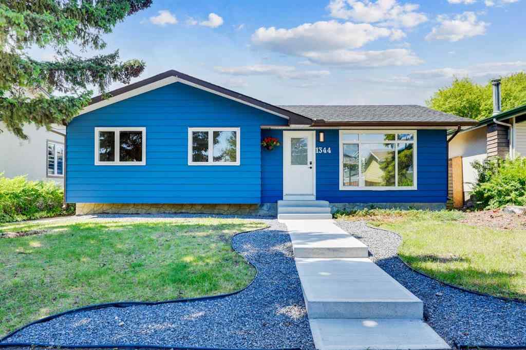 MLS® A2253248 - 1344 Lake Michigan Crescent SE in Bonavista Downs Calgary, Residential