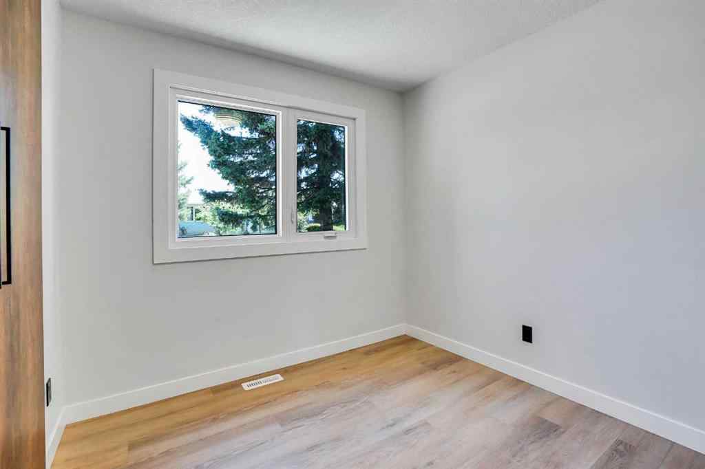 MLS® A2253248 - 1344 Lake Michigan Crescent SE in Bonavista Downs Calgary, Residential