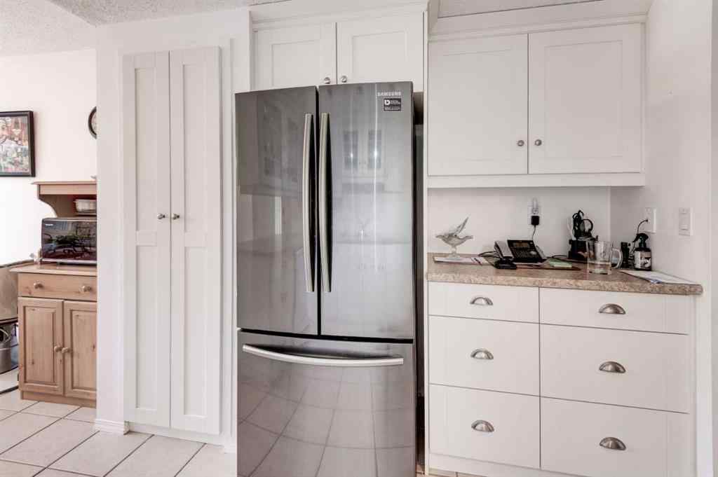 MLS® A2253250 - Unit #110 2300 Oakmoor Drive SW in Palliser Calgary, Residential