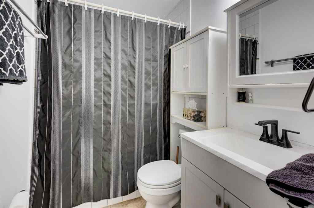 MLS® A2253250 - Unit #110 2300 Oakmoor Drive SW in Palliser Calgary, Residential