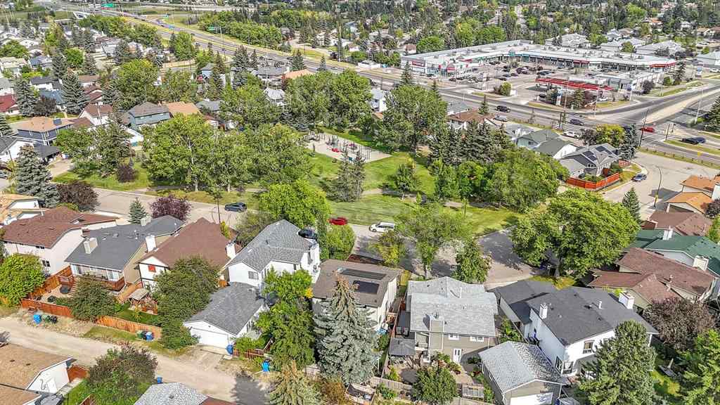 MLS® A2253257 - 31 Scenic Green NW in Scenic Acres Calgary, Residential