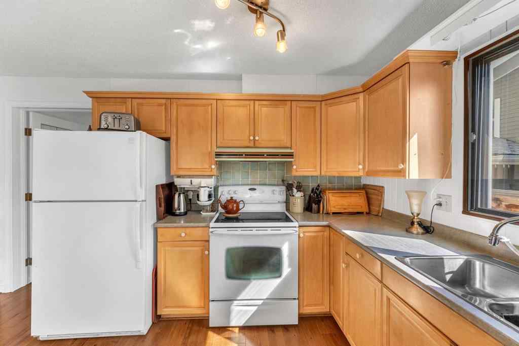 MLS® A2253257 - 31 Scenic Green NW in Scenic Acres Calgary, Residential