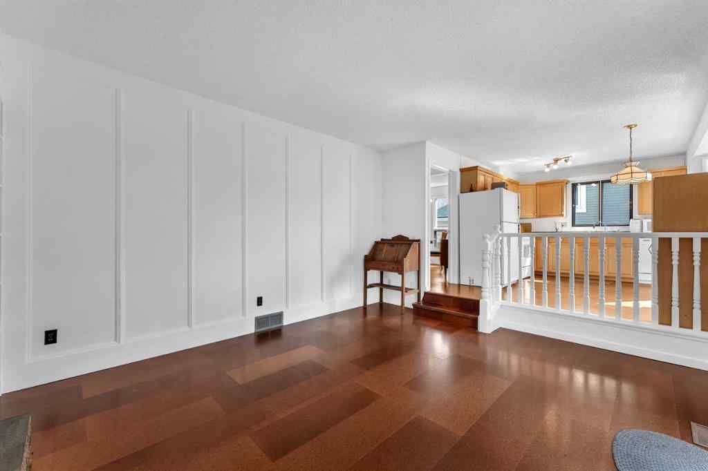 MLS® A2253257 - 31 Scenic Green NW in Scenic Acres Calgary, Residential