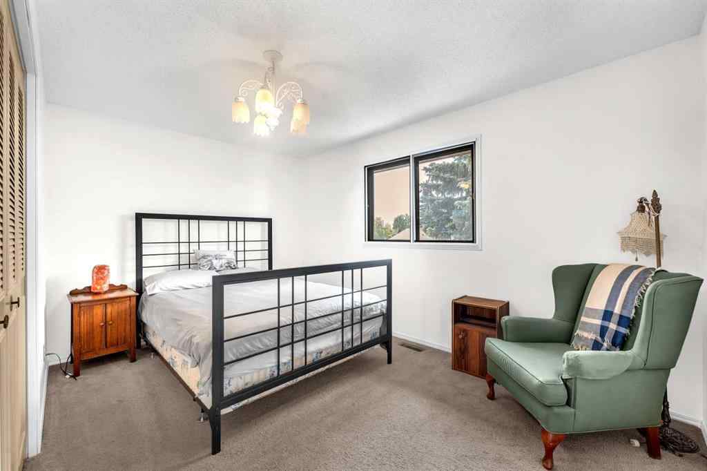 MLS® A2253257 - 31 Scenic Green NW in Scenic Acres Calgary, Residential