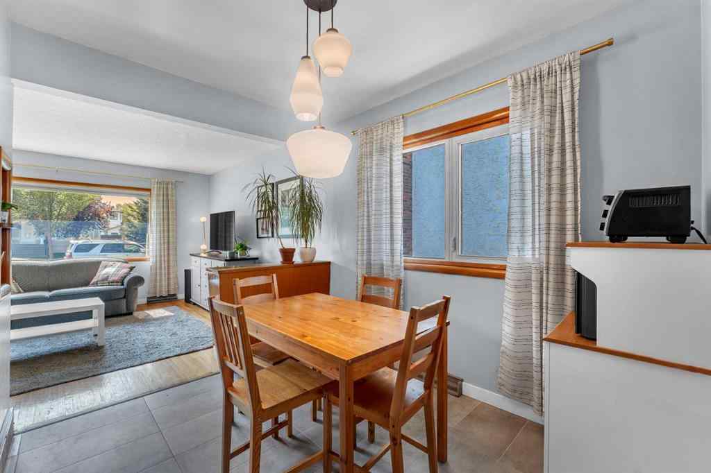 MLS® A2253259 - 120A 27 Avenue NE in Tuxedo Park Calgary, Residential