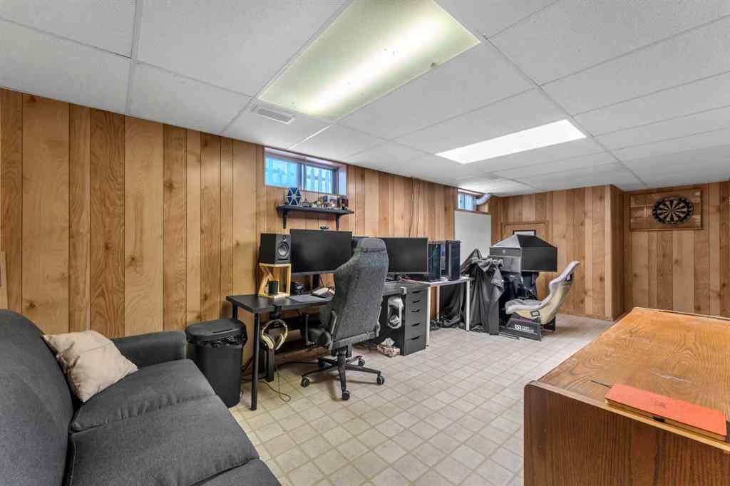 MLS® A2253259 - 120A 27 Avenue NE in Tuxedo Park Calgary, Residential
