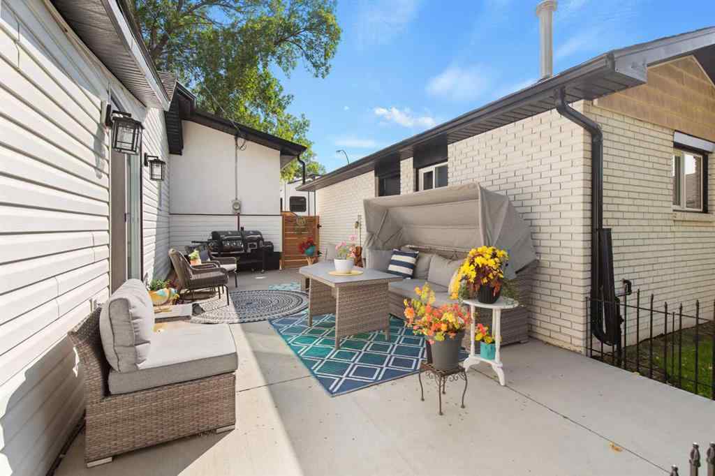 MLS® A2253264 - 516 5 Street SE in NONE Redcliff, Residential