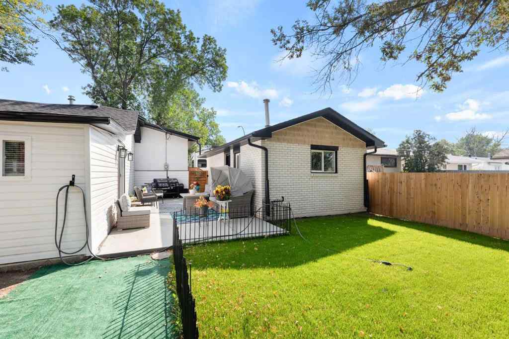 MLS® A2253264 - 516 5 Street SE in NONE Redcliff, Residential