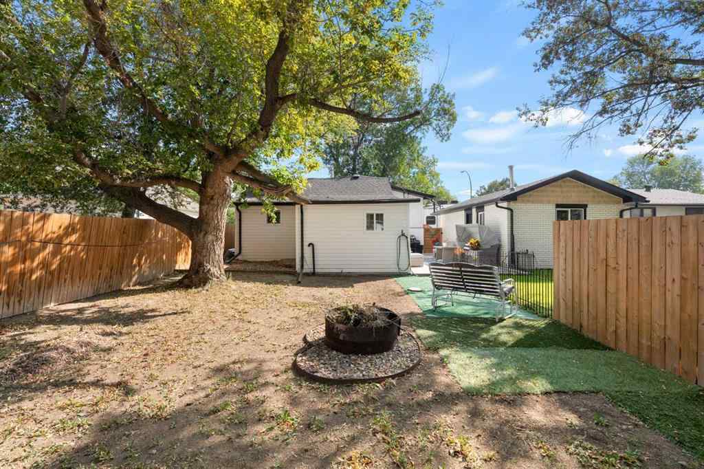 MLS® A2253264 - 516 5 Street SE in NONE Redcliff, Residential