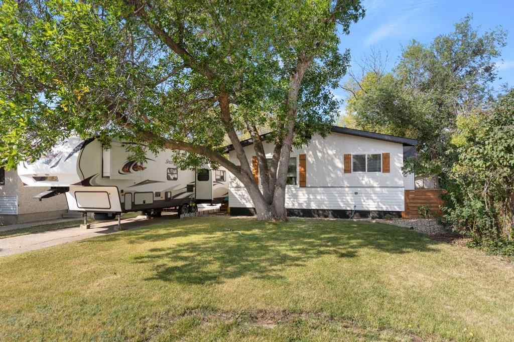 MLS® A2253264 - 516 5 Street SE in NONE Redcliff, Residential