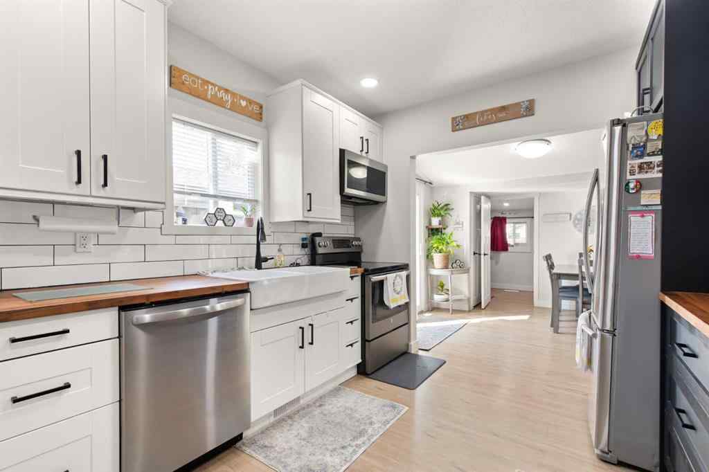 MLS® A2253264 - 516 5 Street SE in NONE Redcliff, Residential
