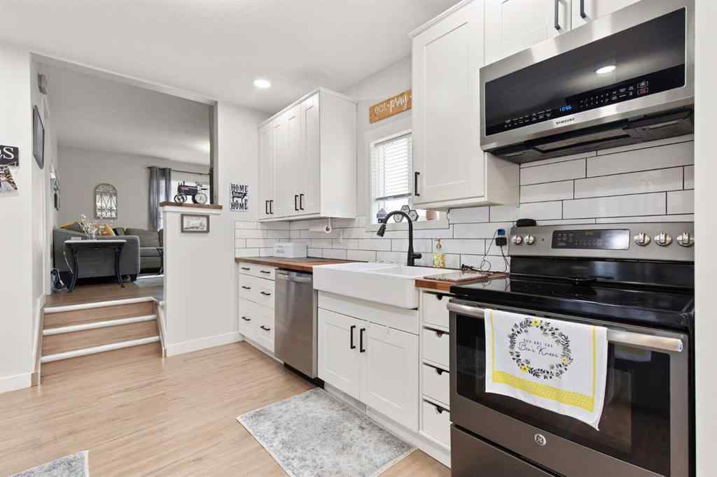 MLS® A2253264 - 516 5 Street SE in NONE Redcliff, Residential