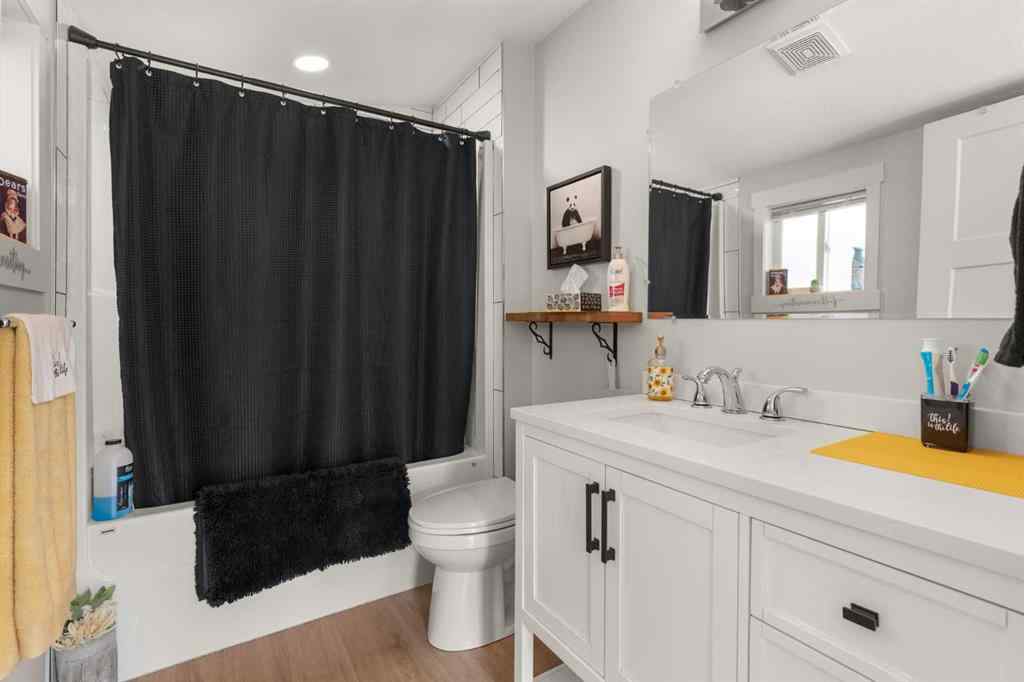 MLS® A2253264 - 516 5 Street SE in NONE Redcliff, Residential