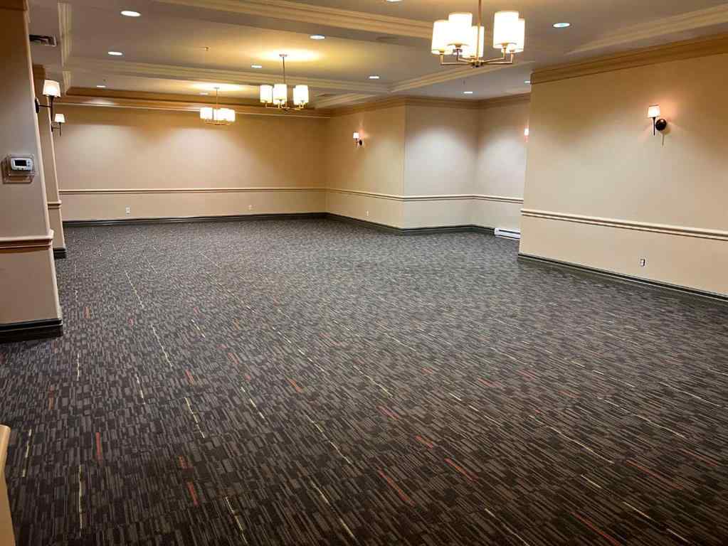 MLS® A2253268 - Unit #4 435 Gregoire Drive  in Gregoire Commercial Park Fort McMurray, Commercial