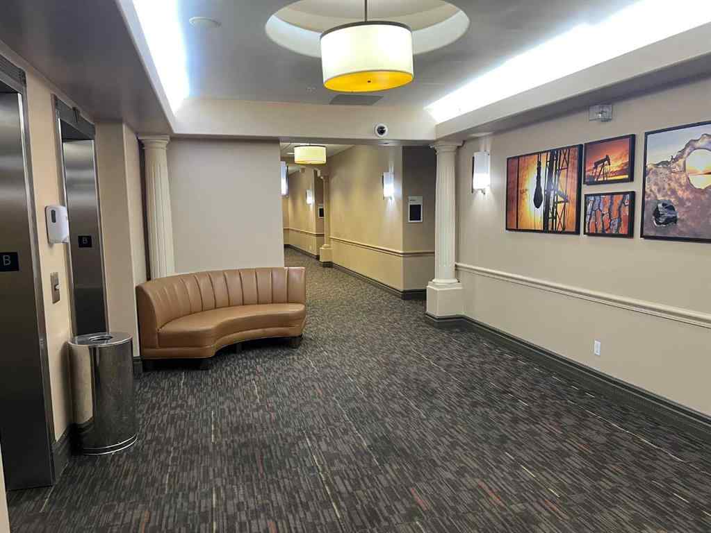 MLS® A2253268 - Unit #4 435 Gregoire Drive  in Gregoire Commercial Park Fort McMurray, Commercial