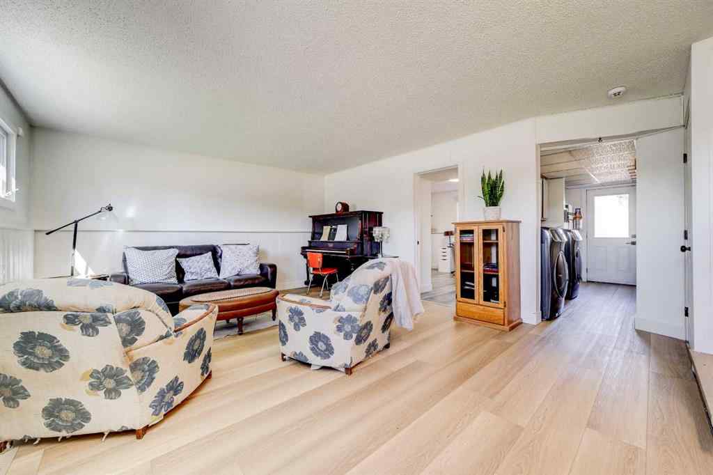 MLS® A2253270 - 1059 Lakemount Boulevard S in Lakeview Lethbridge, Residential