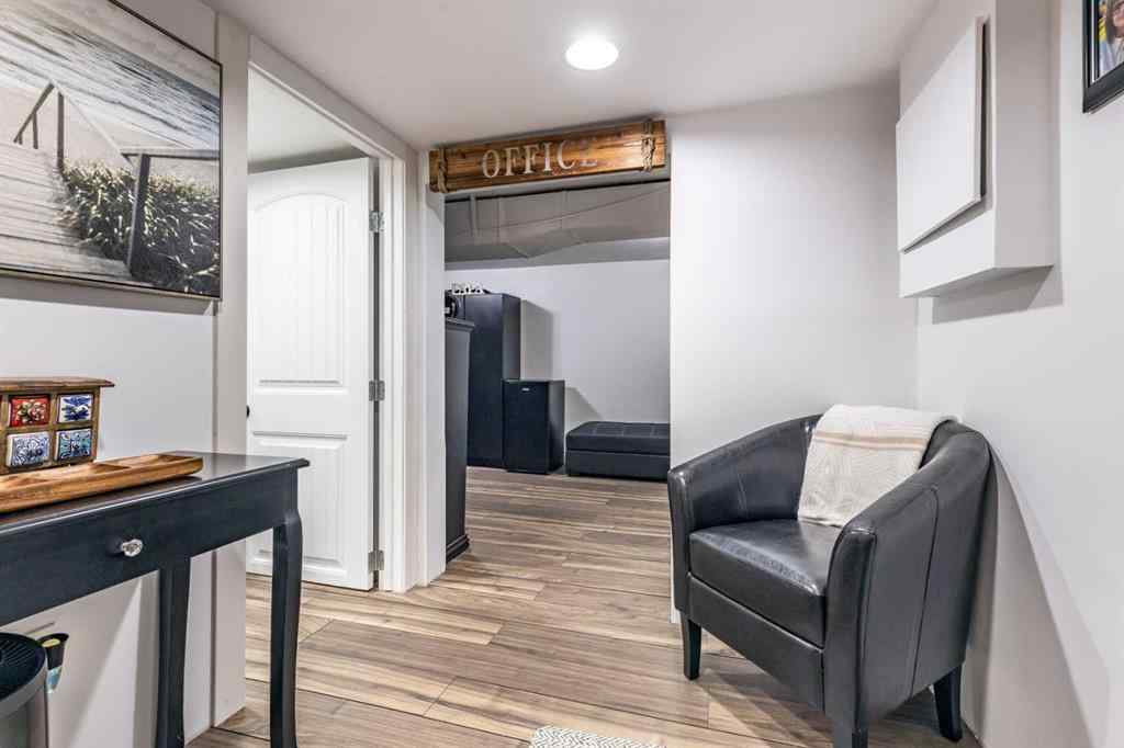 MLS® A2253273 - 60 9 Street SW in SW Hill Medicine Hat, Residential