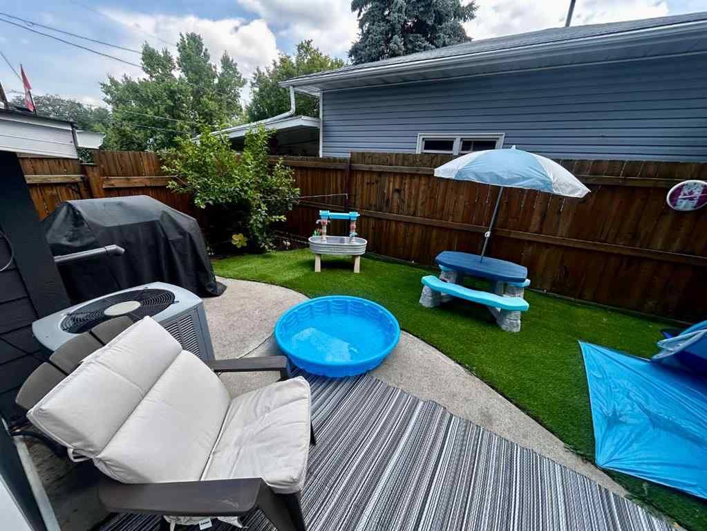 MLS® A2253273 - 60 9 Street SW in SW Hill Medicine Hat, Residential