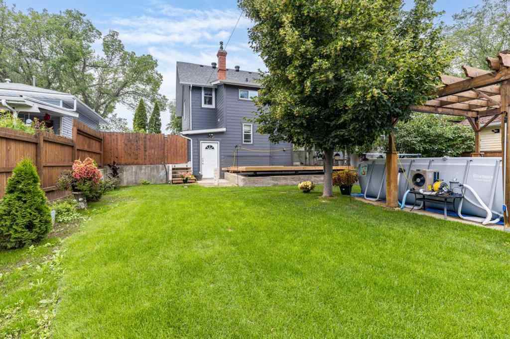 MLS® A2253273 - 60 9 Street SW in SW Hill Medicine Hat, Residential
