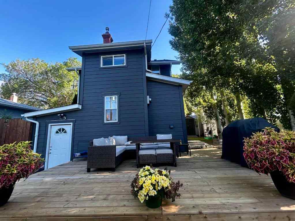 MLS® A2253273 - 60 9 Street SW in SW Hill Medicine Hat, Residential