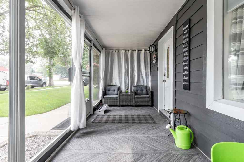 MLS® A2253273 - 60 9 Street SW in SW Hill Medicine Hat, Residential