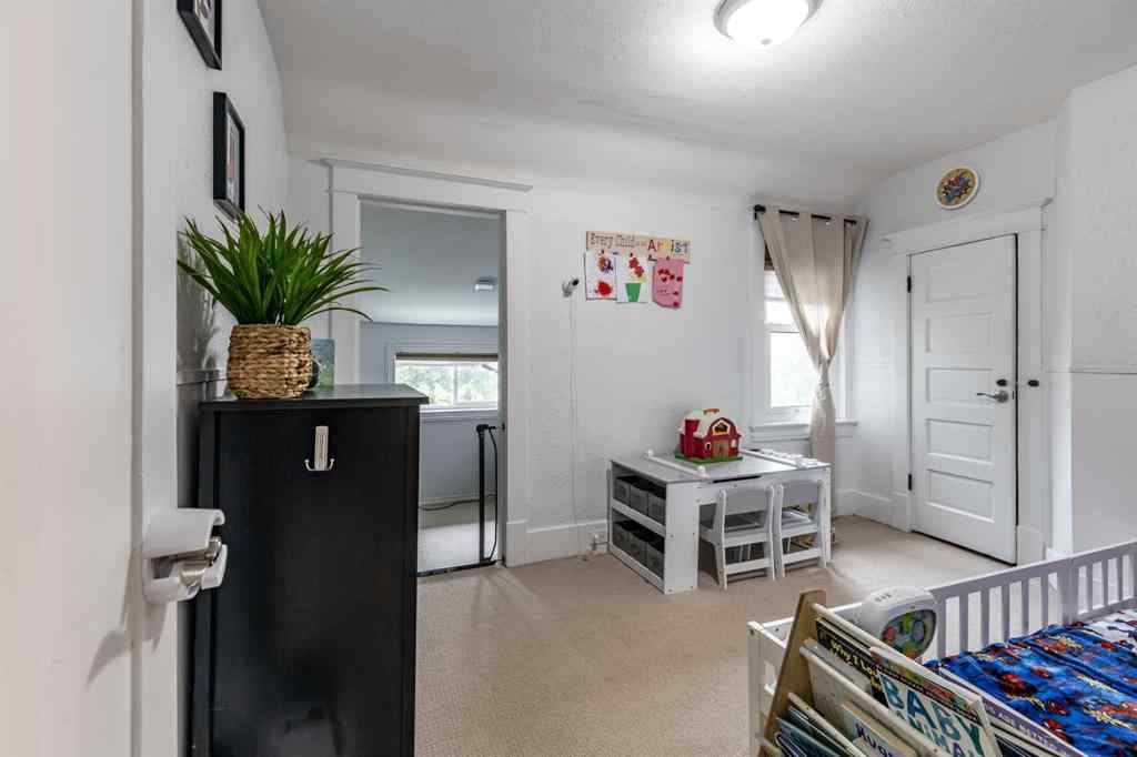 MLS® A2253273 - 60 9 Street SW in SW Hill Medicine Hat, Residential