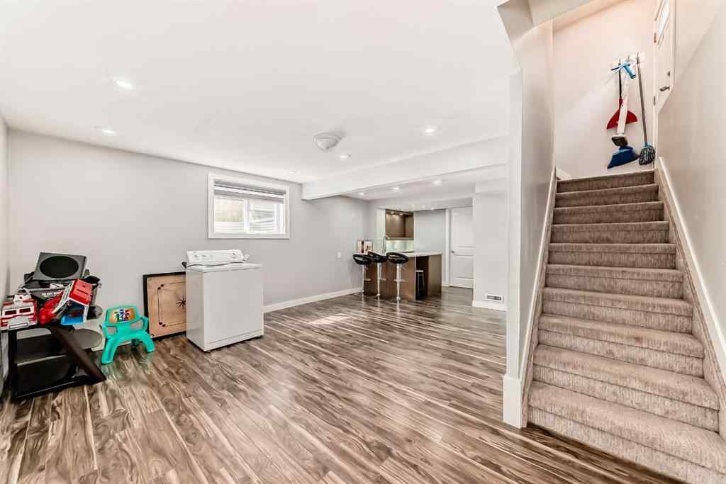MLS® A2253274 - 42 Taraglen Road NE in Taradale Calgary, Residential