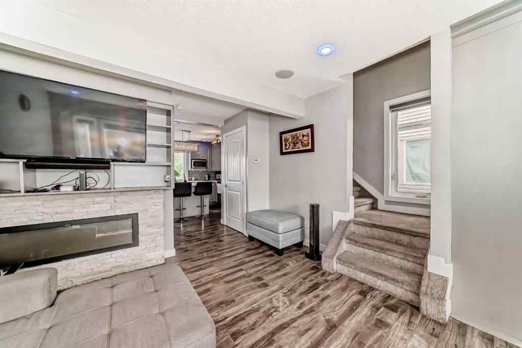 MLS® A2253274 - 42 Taraglen Road NE in Taradale Calgary, Residential