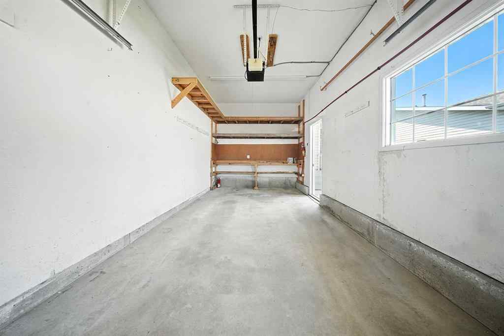 MLS® A2253275 - 4638 48A Avenue Close  in Central Core Sylvan Lake, Residential