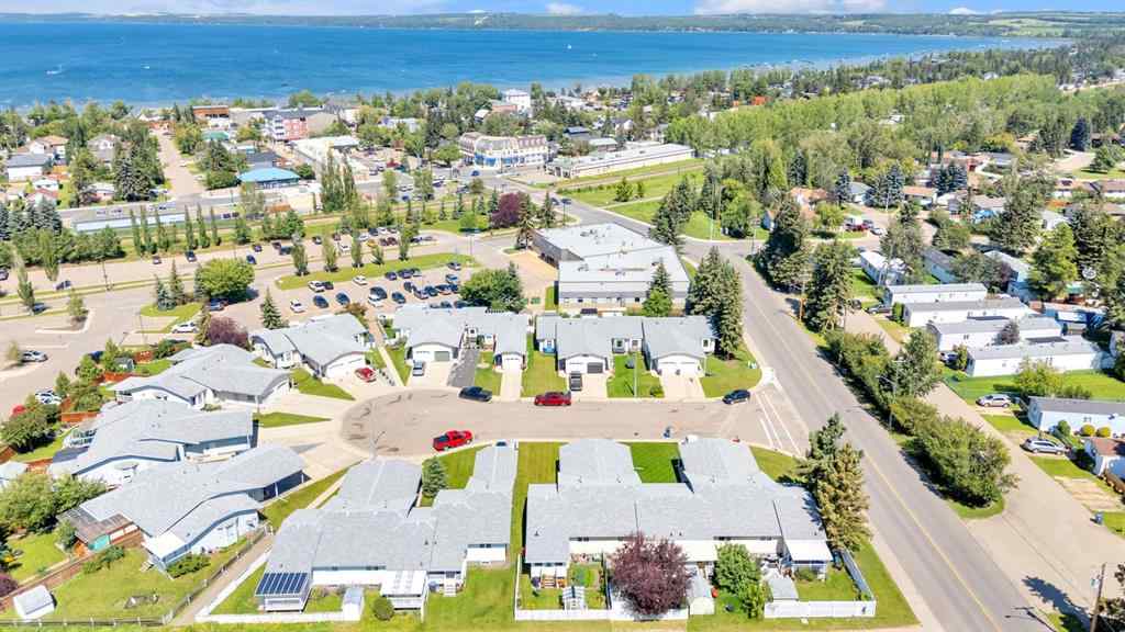 MLS® A2253275 - 4638 48A Avenue Close  in Central Core Sylvan Lake, Residential